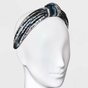 🎀 NWT! 4 Pc Hair Accessories Bundle